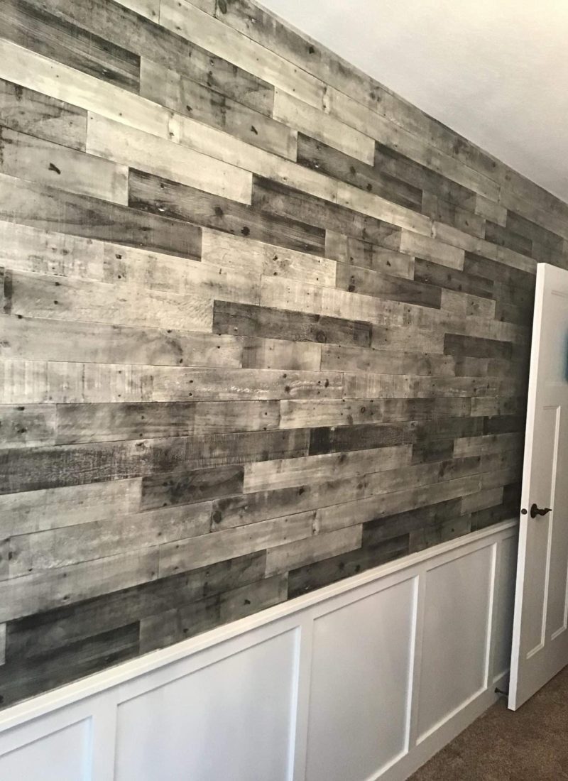 Faux Shiplap Panels for a Nursery !